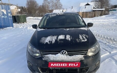 Volkswagen Polo VI (EU Market), 2011 год, 855 000 рублей, 1 фотография