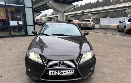 Lexus ES VII, 2014 год, 2 550 000 рублей, 1 фотография