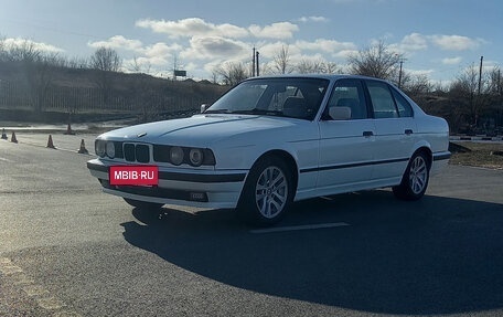 BMW 5 серия, 1994 год, 550 550 рублей, 15 фотография