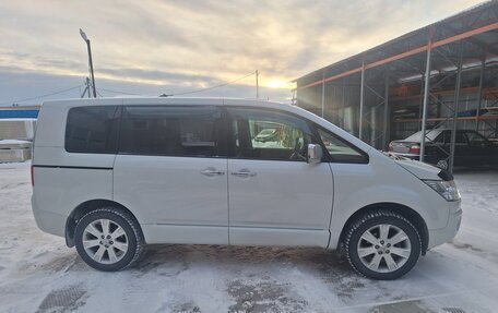 Mitsubishi Delica D:5 I, 2017 год, 2 950 000 рублей, 5 фотография