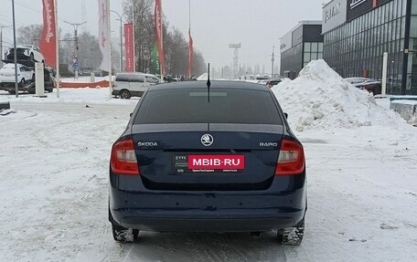 Skoda Rapid I, 2014 год, 920 000 рублей, 6 фотография