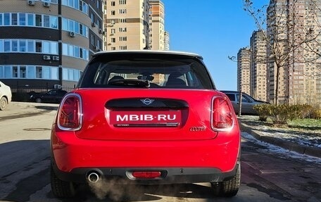 MINI Hatch, 2018 год, 2 250 000 рублей, 8 фотография