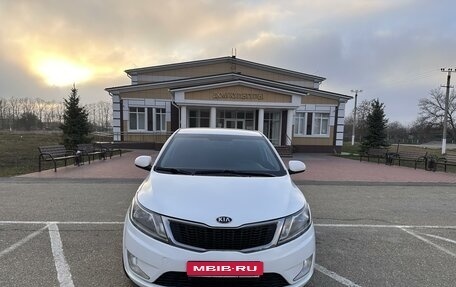 KIA Rio III рестайлинг, 2013 год, 885 000 рублей, 1 фотография