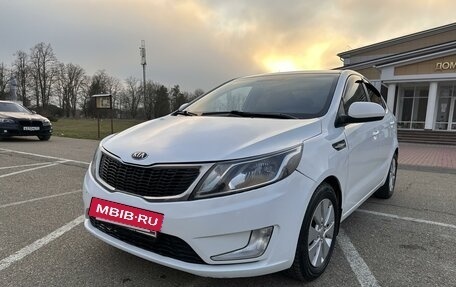 KIA Rio III рестайлинг, 2013 год, 885 000 рублей, 7 фотография