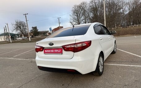 KIA Rio III рестайлинг, 2013 год, 885 000 рублей, 5 фотография