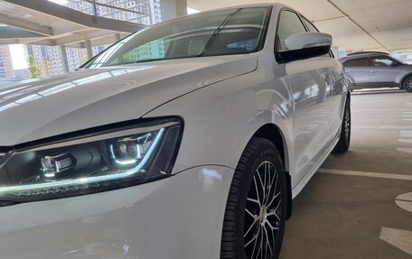 Volkswagen Jetta VI, 2016 год, 1 490 000 рублей, 7 фотография