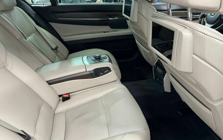 BMW 7 серия, 2011 год, 1 587 000 рублей, 11 фотография