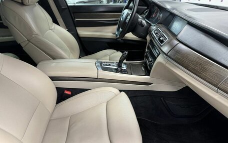 BMW 7 серия, 2011 год, 1 587 000 рублей, 10 фотография