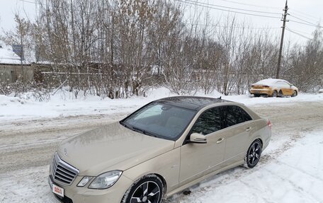 Mercedes-Benz E-Класс, 2012 год, 1 955 000 рублей, 5 фотография