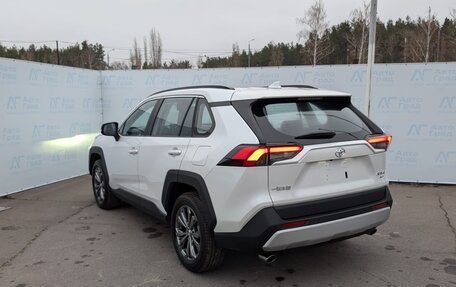 Toyota RAV4, 2024 год, 4 490 000 рублей, 3 фотография