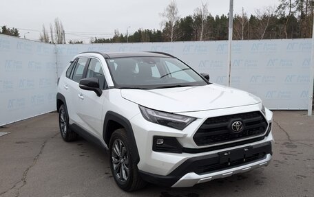 Toyota RAV4, 2024 год, 4 490 000 рублей, 2 фотография