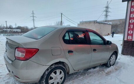 Renault Logan II, 2015 год, 430 000 рублей, 4 фотография