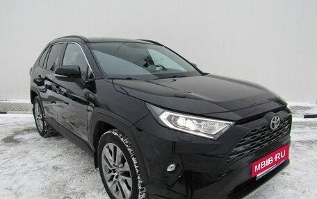 Toyota RAV4, 2021 год, 3 385 000 рублей, 3 фотография