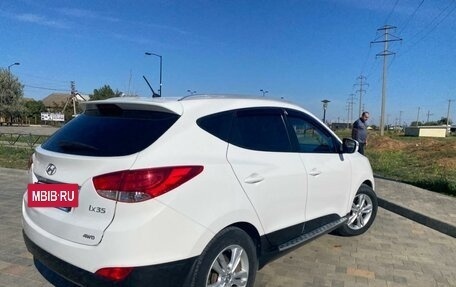 Hyundai ix35 I рестайлинг, 2012 год, 1 400 000 рублей, 10 фотография