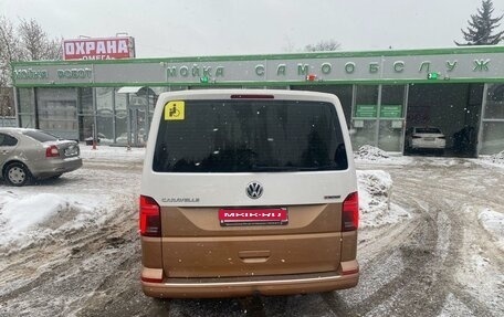 Volkswagen Caravelle T6 рестайлинг, 2021 год, 6 000 000 рублей, 10 фотография