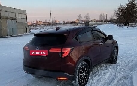 Honda Vezel, 2014 год, 1 650 000 рублей, 8 фотография