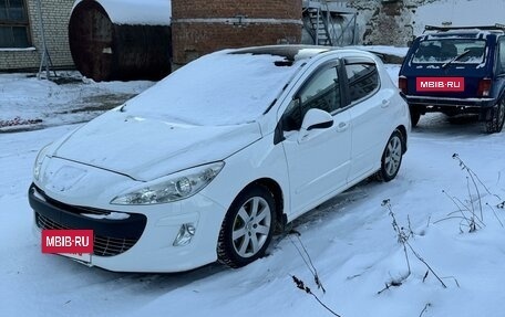 Peugeot 308 II, 2009 год, 770 000 рублей, 2 фотография