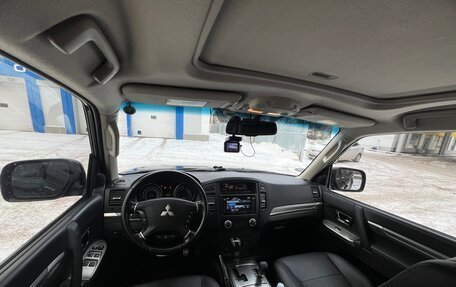 Mitsubishi Pajero IV, 2013 год, 2 700 000 рублей, 8 фотография