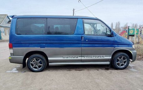 Mazda Bongo Friendee i рестайлинг, 2000 год, 610 000 рублей, 13 фотография