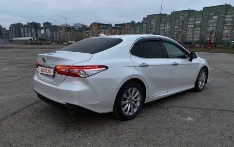 Toyota Camry, 2018 год, 2 730 000 рублей, 4 фотография