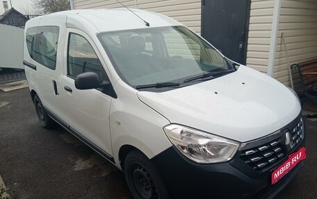 Renault Dokker, 2019 год, 1 300 000 рублей, 1 фотография