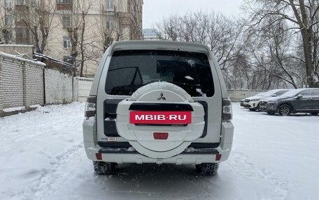 Mitsubishi Pajero IV, 2013 год, 2 249 700 рублей, 18 фотография