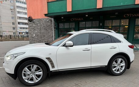 Infiniti FX II, 2012 год, 1 950 000 рублей, 4 фотография