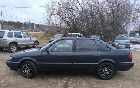 Volkswagen Passat B4, 1994 год, 330 000 рублей, 3 фотография