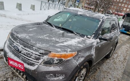 Ford Explorer VI, 2012 год, 1 600 000 рублей, 6 фотография