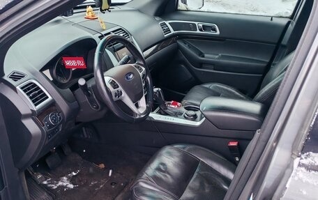 Ford Explorer VI, 2012 год, 1 600 000 рублей, 3 фотография