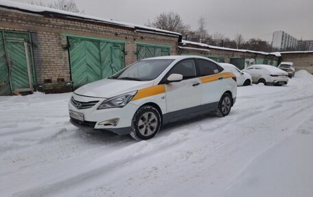 Hyundai Solaris II рестайлинг, 2015 год, 515 000 рублей, 5 фотография