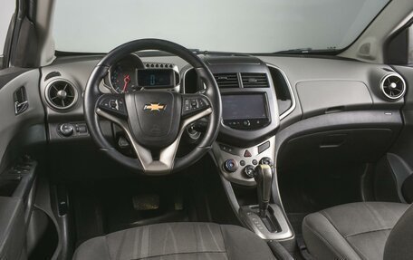 Chevrolet Aveo III, 2014 год, 969 000 рублей, 6 фотография