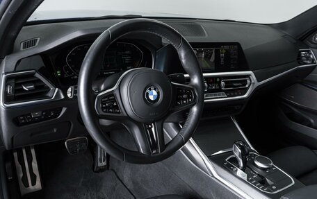 BMW 3 серия, 2021 год, 5 879 000 рублей, 13 фотография