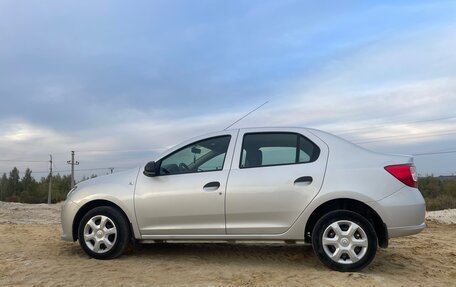 Renault Logan II, 2017 год, 875 000 рублей, 8 фотография