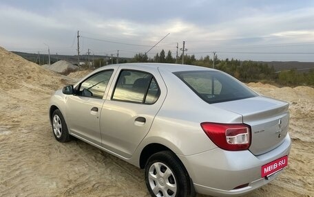 Renault Logan II, 2017 год, 875 000 рублей, 12 фотография