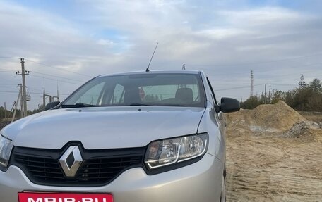 Renault Logan II, 2017 год, 875 000 рублей, 17 фотография