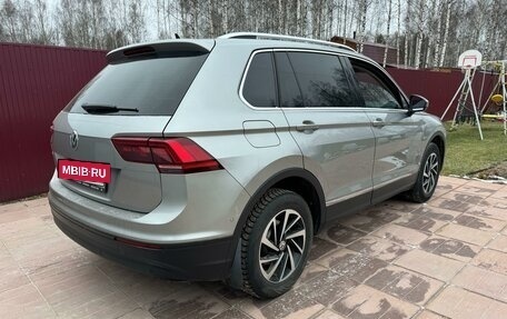 Volkswagen Tiguan II, 2018 год, 2 500 000 рублей, 6 фотография