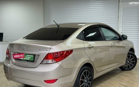 Hyundai Solaris II рестайлинг, 2012 год, 799 000 рублей, 3 фотография