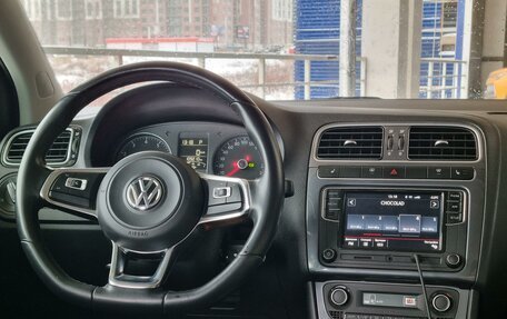 Volkswagen Polo VI (EU Market), 2017 год, 1 340 000 рублей, 13 фотография