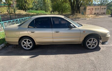 Mitsubishi Galant VIII, 1995 год, 170 000 рублей, 4 фотография