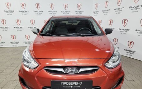 Hyundai Solaris II рестайлинг, 2012 год, 769 000 рублей, 2 фотография