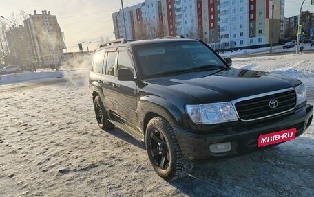 Toyota Land Cruiser 100 рестайлинг 2, 2000 год, 1 960 000 рублей, 2 фотография