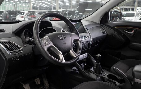 Hyundai ix35 I рестайлинг, 2011 год, 1 250 000 рублей, 10 фотография