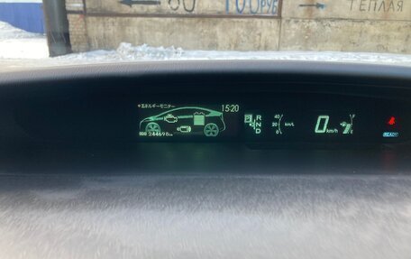 Toyota Prius, 2010 год, 1 220 000 рублей, 14 фотография