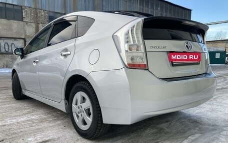 Toyota Prius, 2010 год, 1 220 000 рублей, 23 фотография