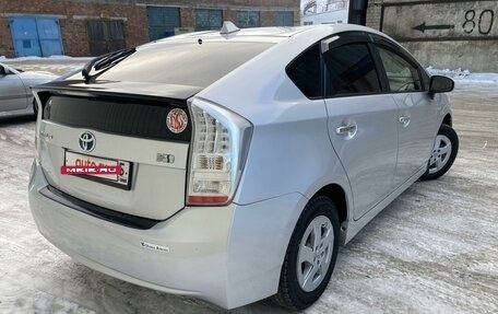 Toyota Prius, 2010 год, 1 220 000 рублей, 28 фотография