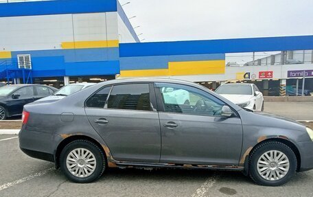 Volkswagen Jetta VI, 2006 год, 370 000 рублей, 21 фотография