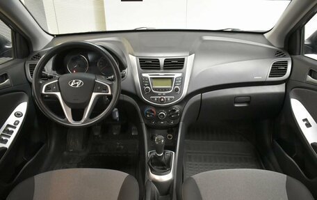 Hyundai Solaris II рестайлинг, 2011 год, 769 000 рублей, 9 фотография