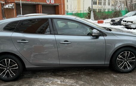 Volvo V40 II рестайлинг, 2018 год, 1 750 000 рублей, 4 фотография