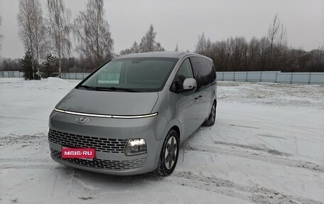 Hyundai Staria, 2021 год, 5 050 000 рублей, 1 фотография